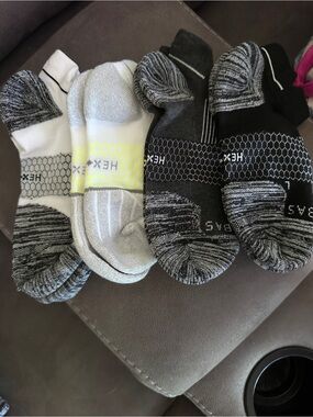 Women’s Athletic Low-Cut Socks - Pack with Black, Gray, White